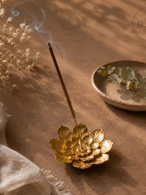 Porta incienso flor de loto grande oro