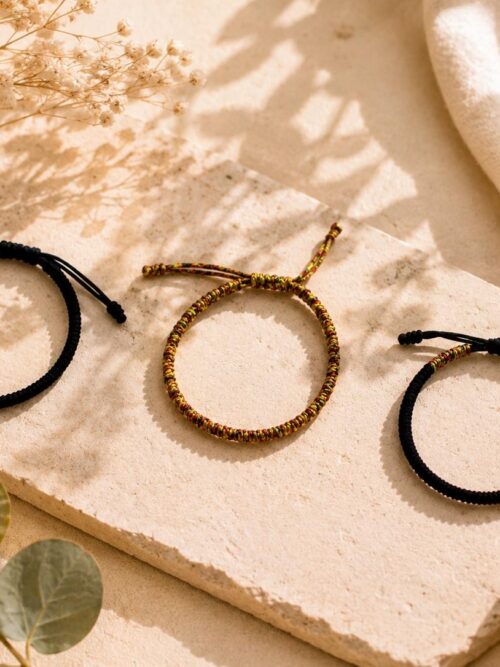 Pulsera tibetana hilo negra