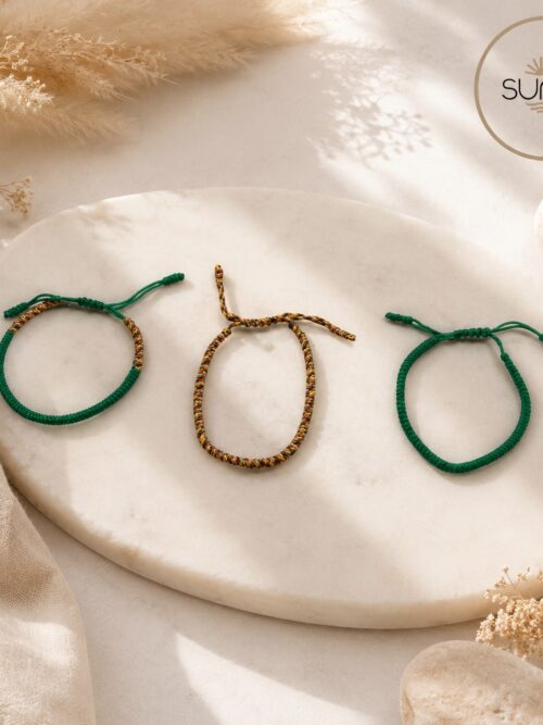 Pulsera tibetana hilo verde