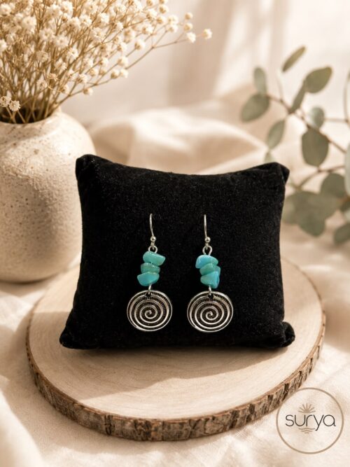 PENDIENTE EN FORMA ESPIRAL REDONDO CON PIEDRA TURQUESA