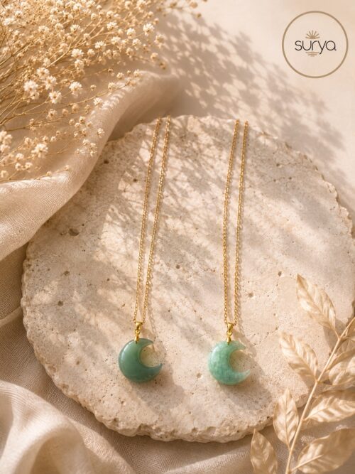 Collar cadena color oro luna aventurina verde